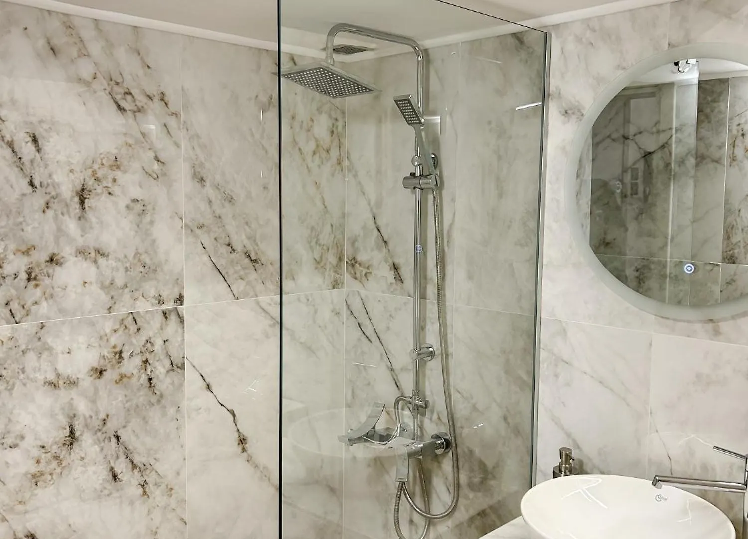 Hyperion Premium Suite Thessaloniki 0*,  Greece