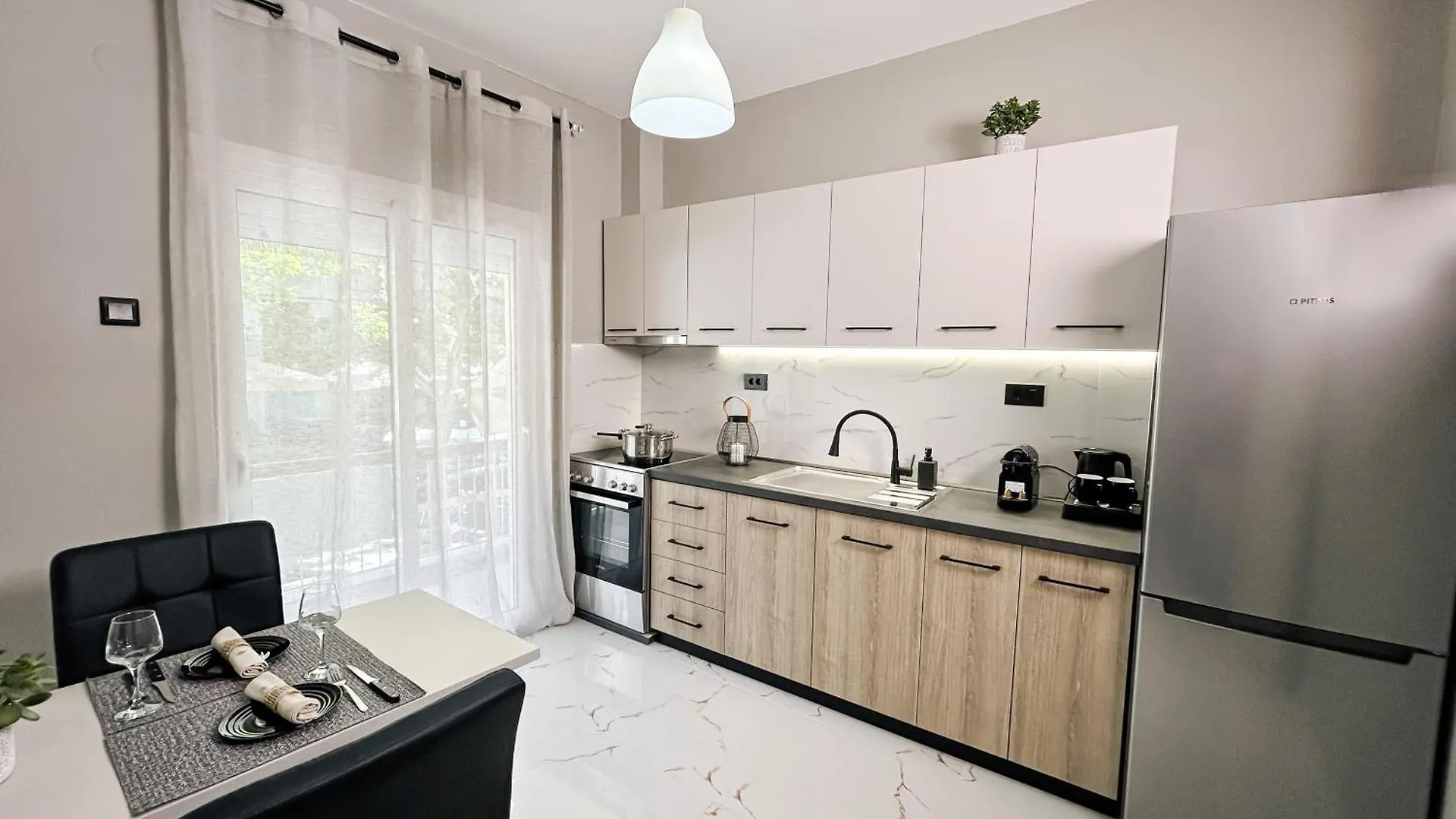 Hyperion Premium Suite Thessaloniki
